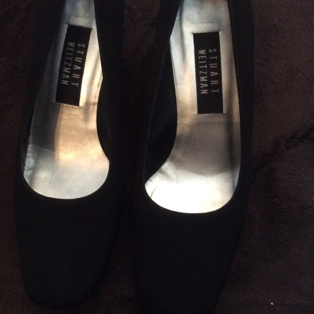 Shoes - Picture 2 of 3